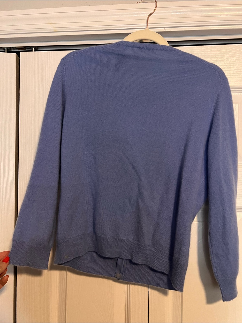 Moda International 100% Cashmere Crewneck Cardigan with Pearl - Picture 5 of 6